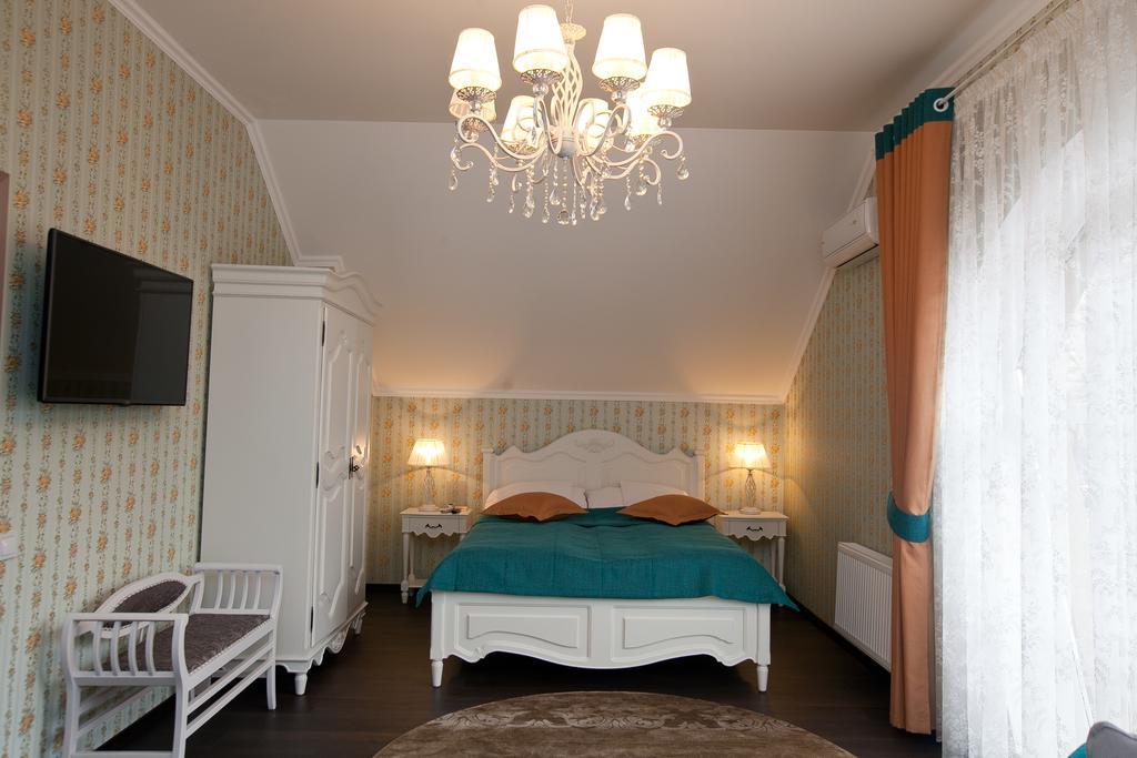 Hotel Marsen Виниця Екстериор снимка